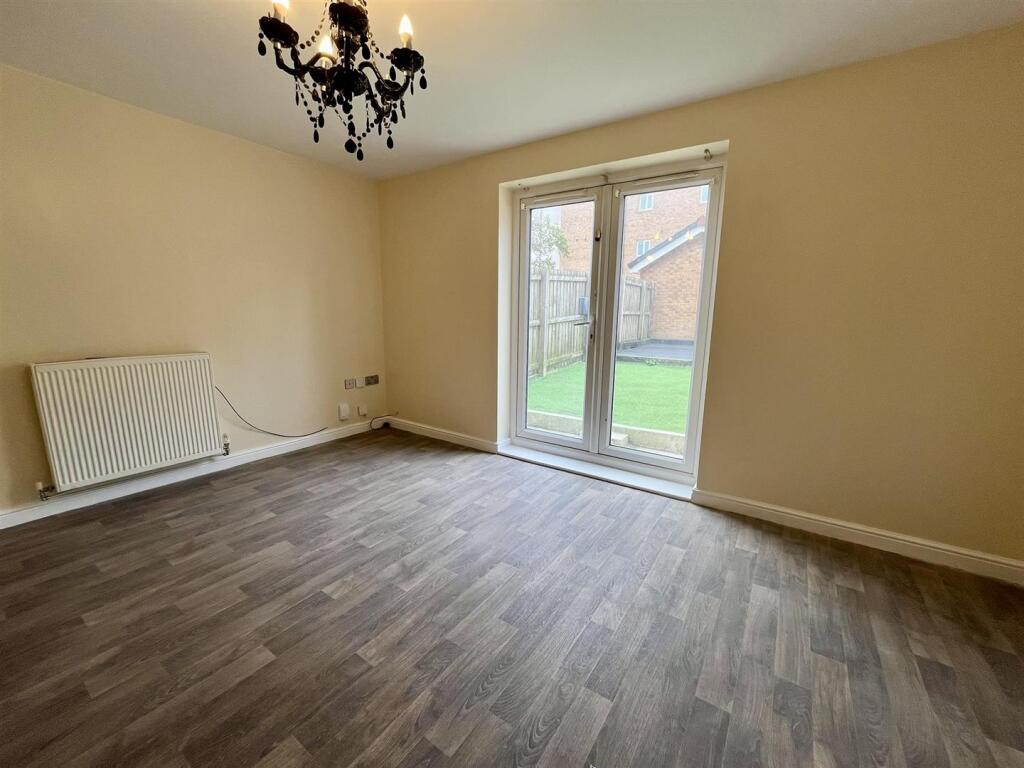 House in Lancaster - View 5