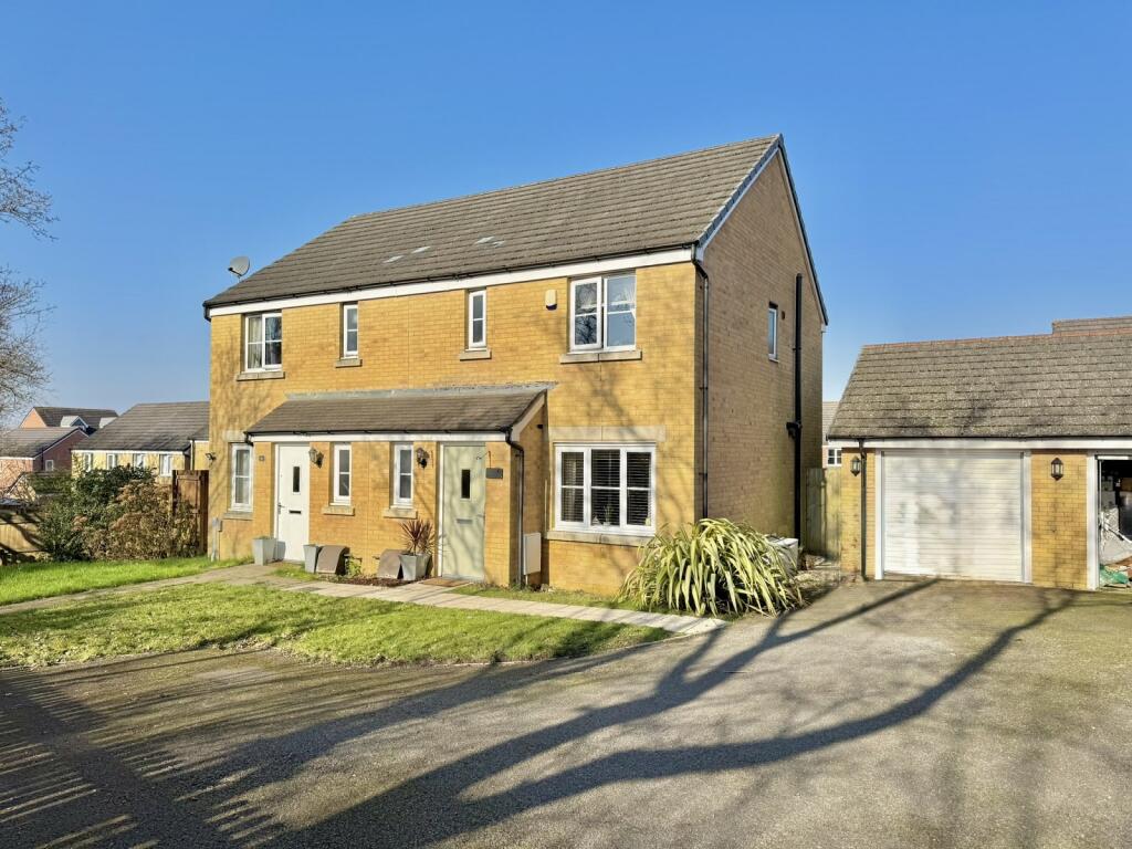 Main image of property: Heol Y Creyr Bach, Gorseinon, Swansea.