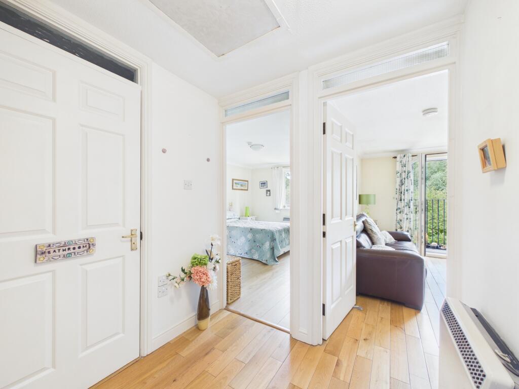 Apartment in Derby - View 2