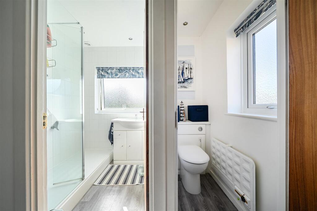 House in Watford - View 4