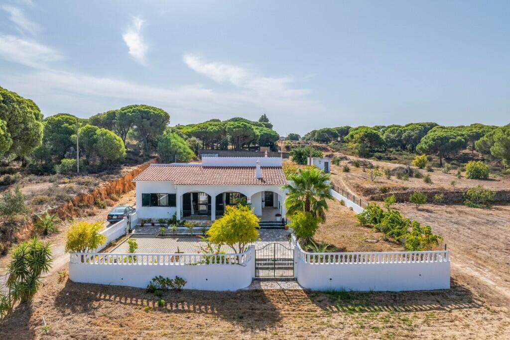 Main image of property: Quarteira, Algarve