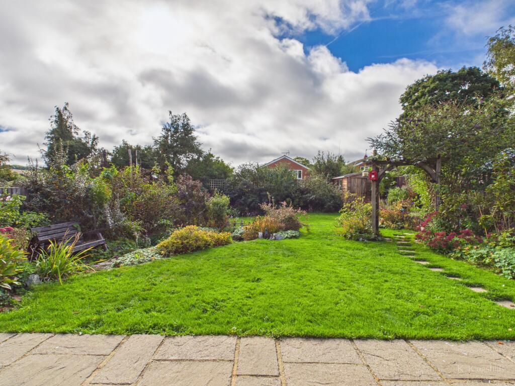House in Hughenden Valley, Hughenden - View 3
