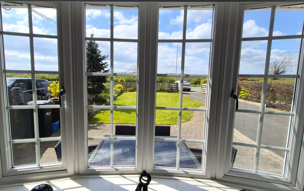Chester Road, Sandycroft, Flintshire photo 3