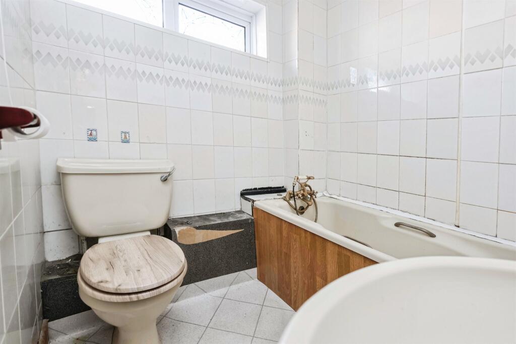 Additional image 11 of Roebuck Close, Birmingham