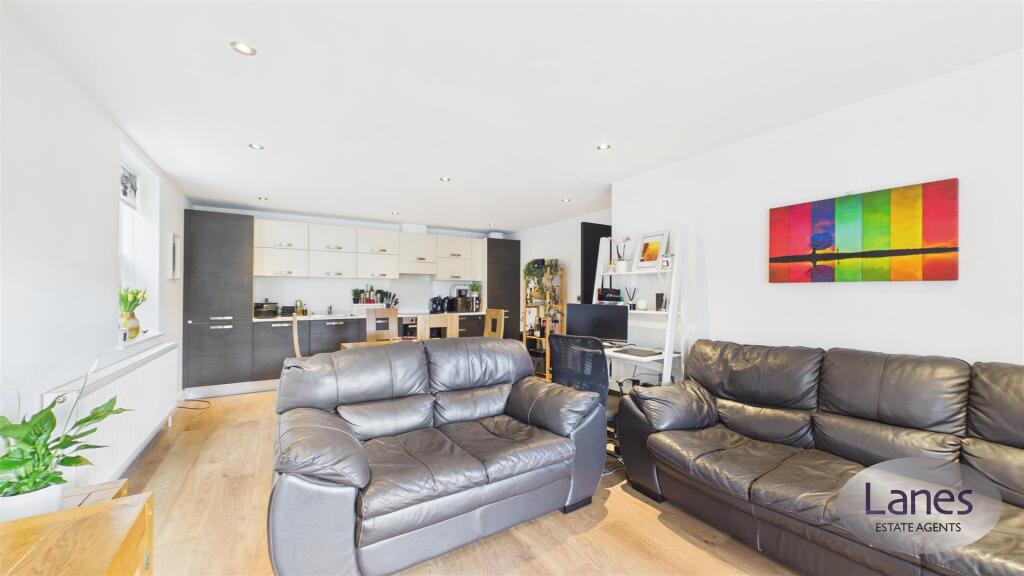 Flamstead End Road, Cheshunt photo 4