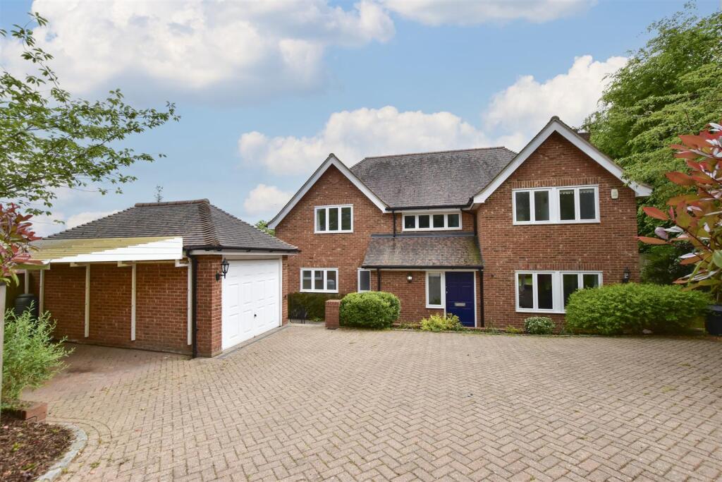 Main image of property: St. Francis Close, Berkhamsted