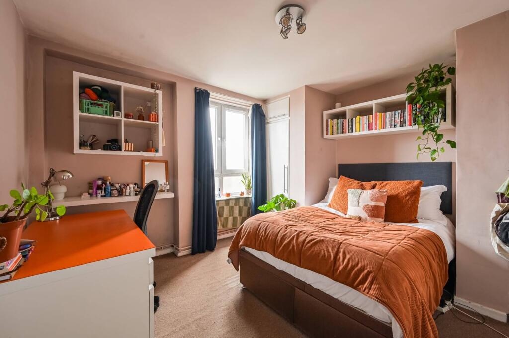 Main image of property: Old Ford Road, E3, Bow, London, E3