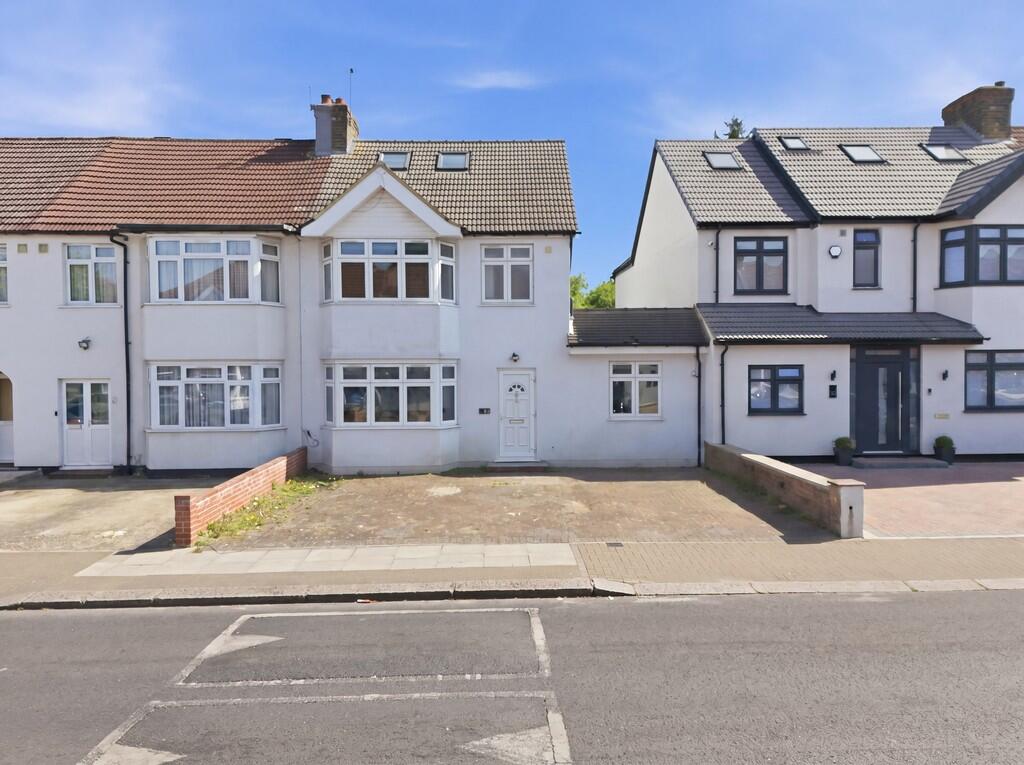 Main image of property: Princes Avenue, London