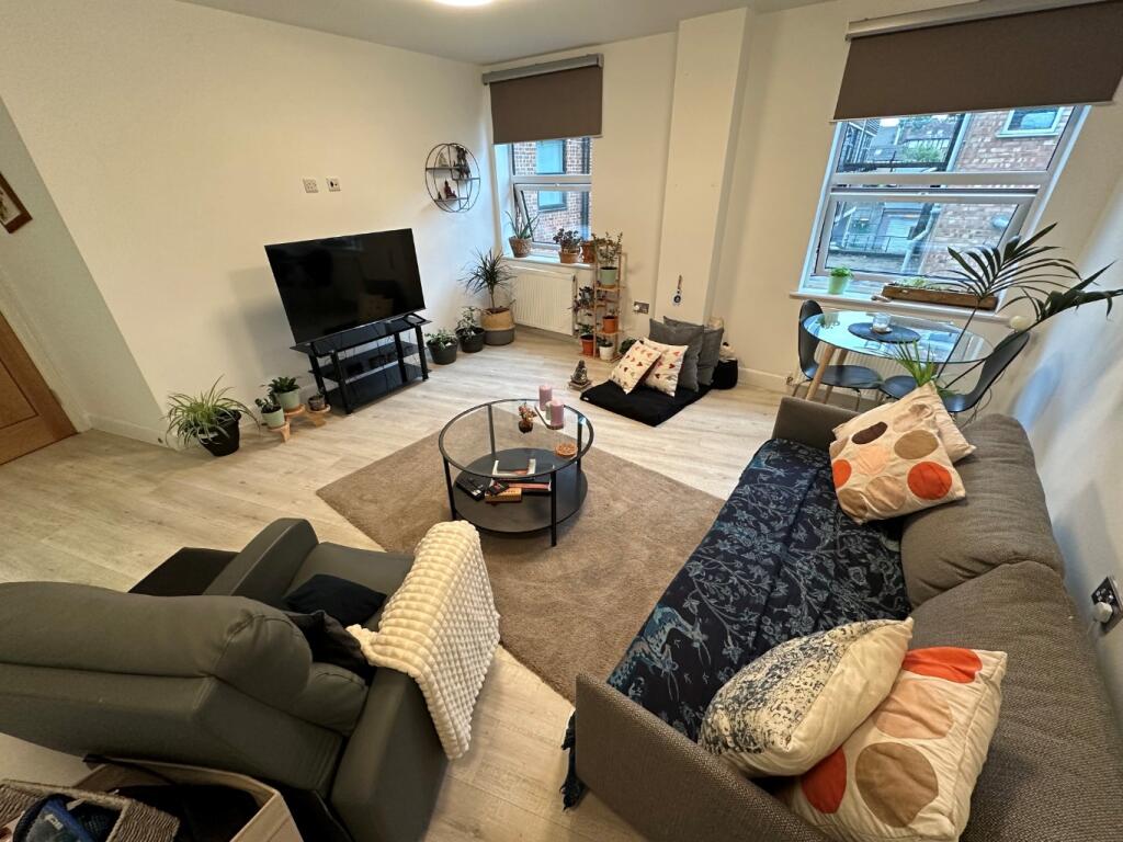 Apartment in Dunstable, Central Bedfordshire - View 4