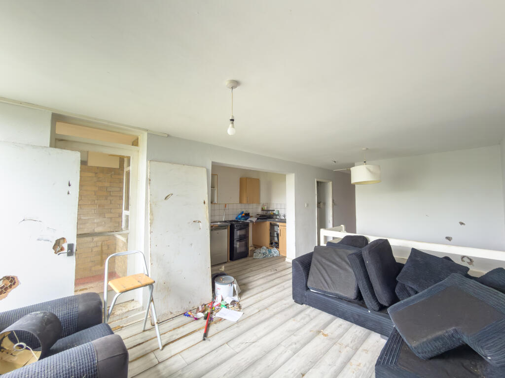 Apartment in Sunderland, Washington - More