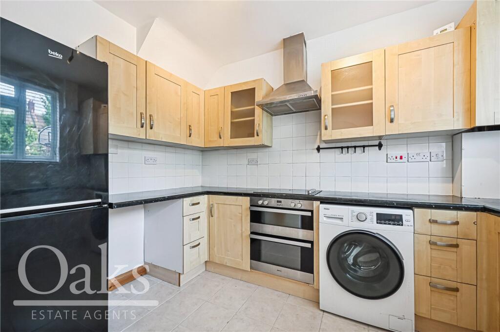 House in London - View 5