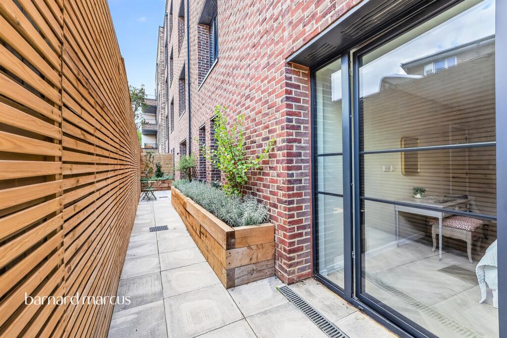 Main image of property: Meadow House, Fallsbrook Road, London