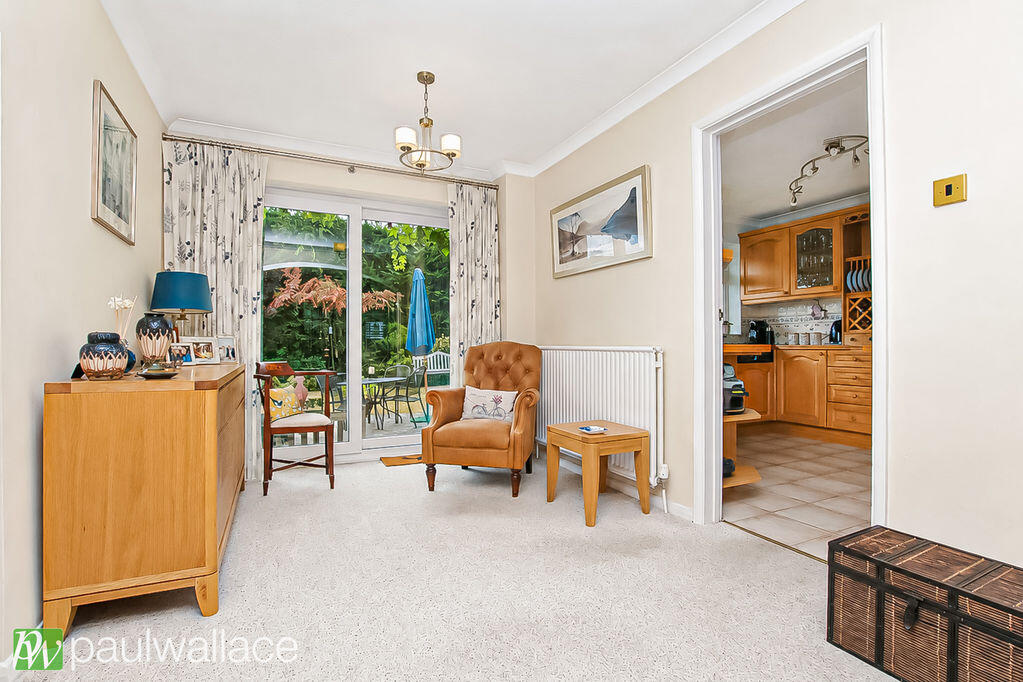 House in Broxbourne, High Leigh Garden Village - More