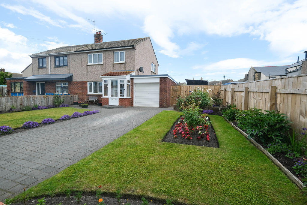 Broomhill Street, Amble