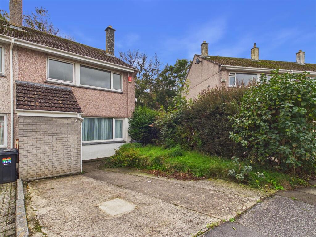 Main image of property: Manor Way, Heamoor, Penzance