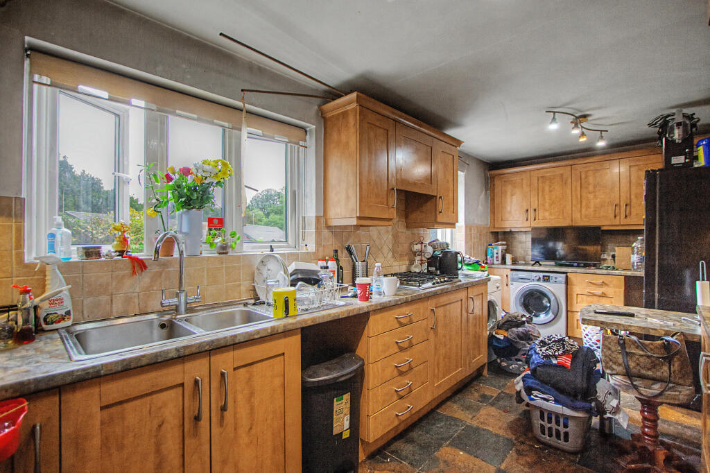 House in Enfield - More