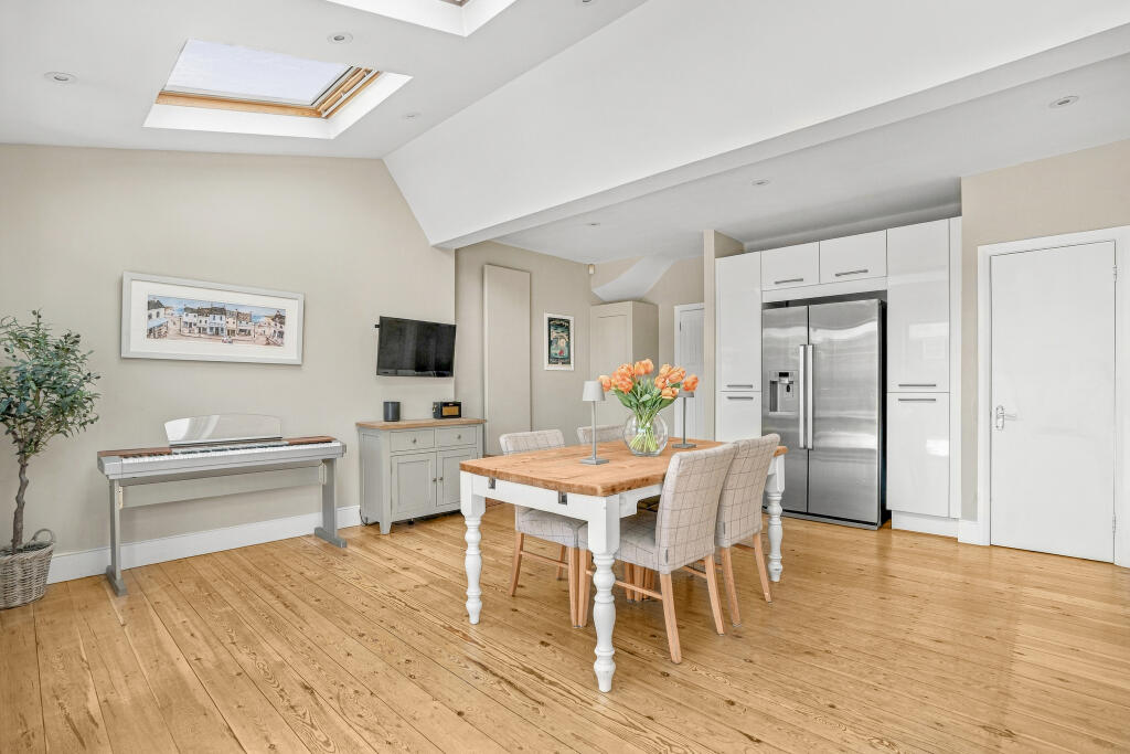 House in London, Mortlake - View 5