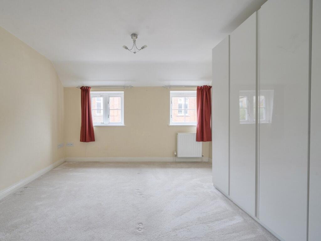 House in Glastonbury, Somerset - View 5