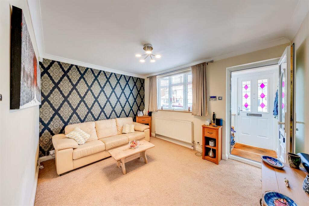 Marlborough Road, Dartford photo 4