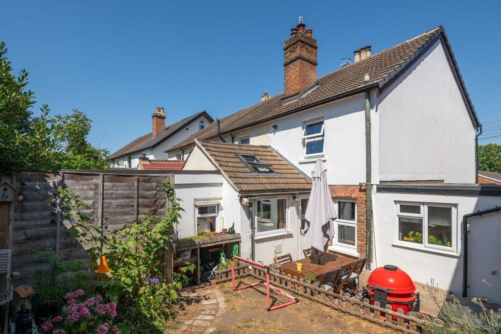 Main image of property: Oakdene Road, Redhill, RH1