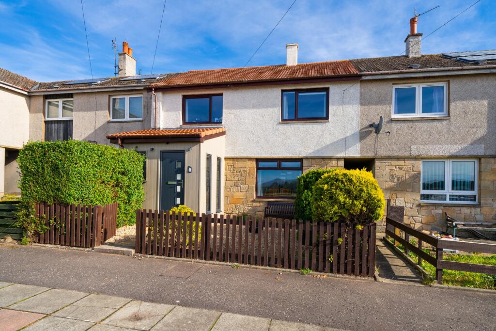 Main image of property: Moorfields Gardens, Springfield, KY15