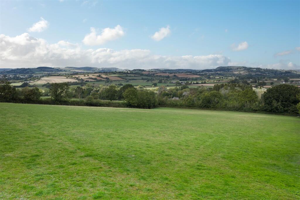 Lane To Crabhayne Farm, Axmouth - View 3