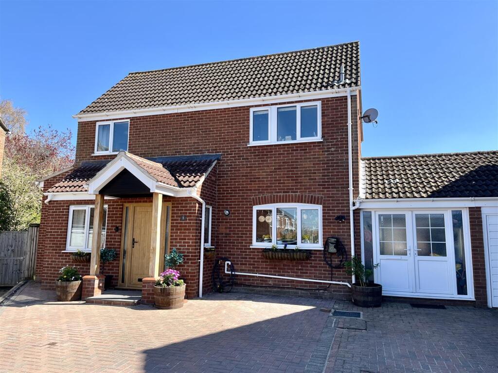 Main image of property: Pheasant Close, Mulbarton