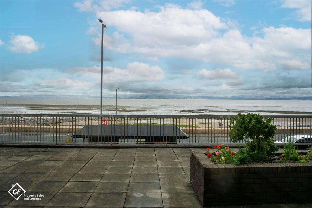 Apartment in Lancaster, Bare, Morecambe - View 4