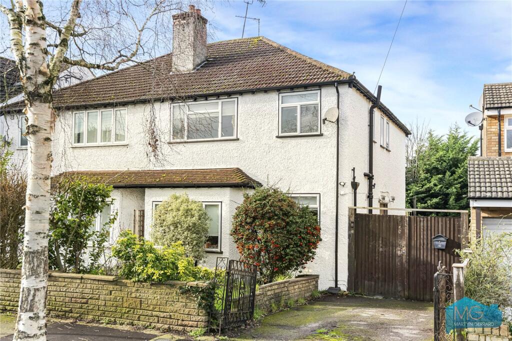 Main image of property: Ridgeview Road, London, N20