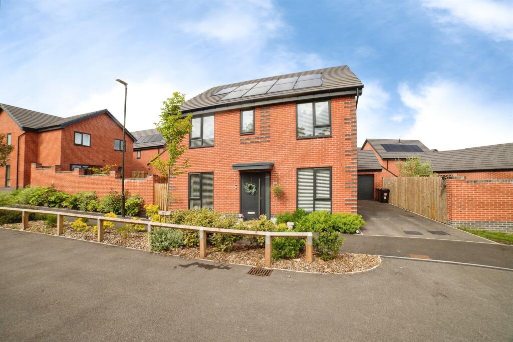 Main image of property: Robin Avenue, South Normanton, Alfreton