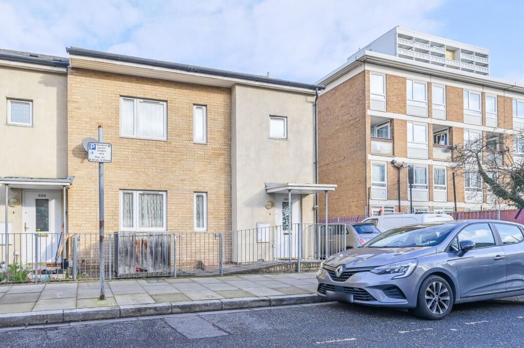 Main image of property: Whitethorn Street E3, Bow, London, E3