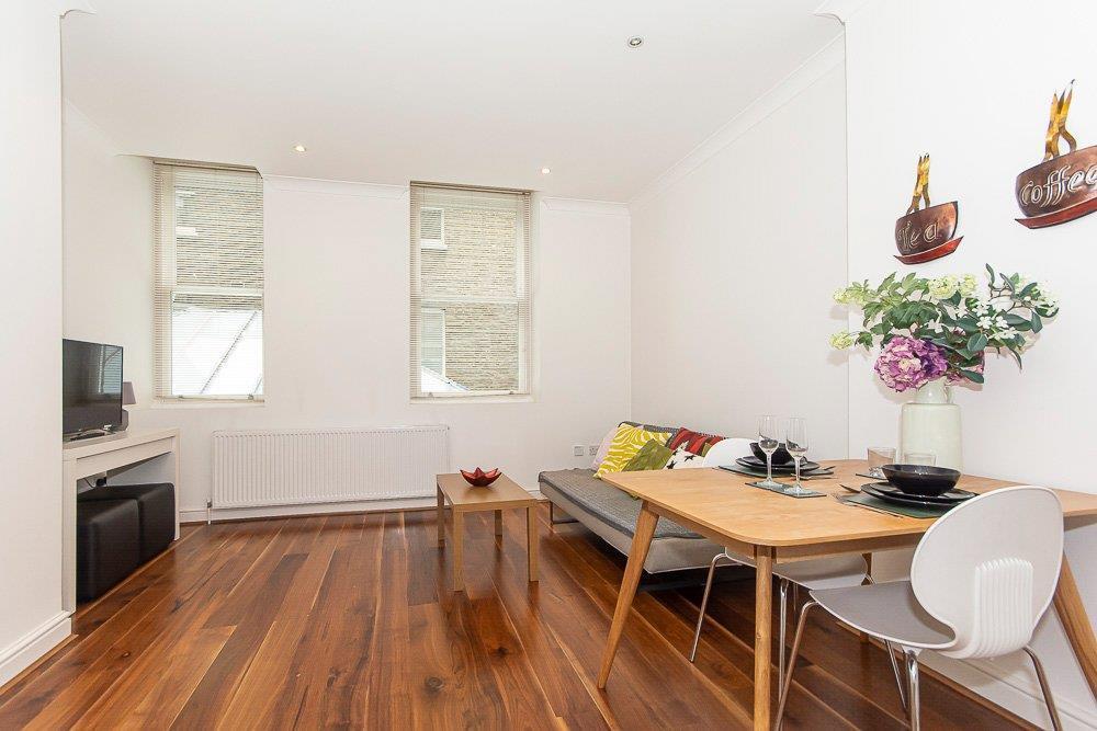 Apartment in London - View 3