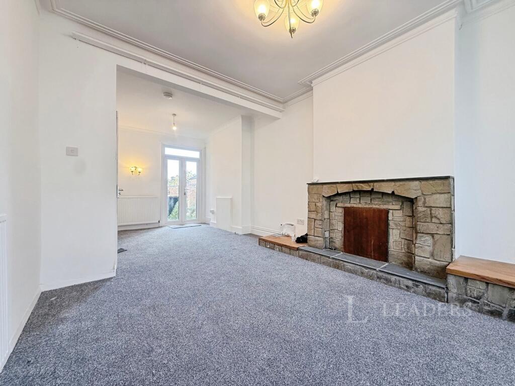 House in Bedford, Queens Park - View 4