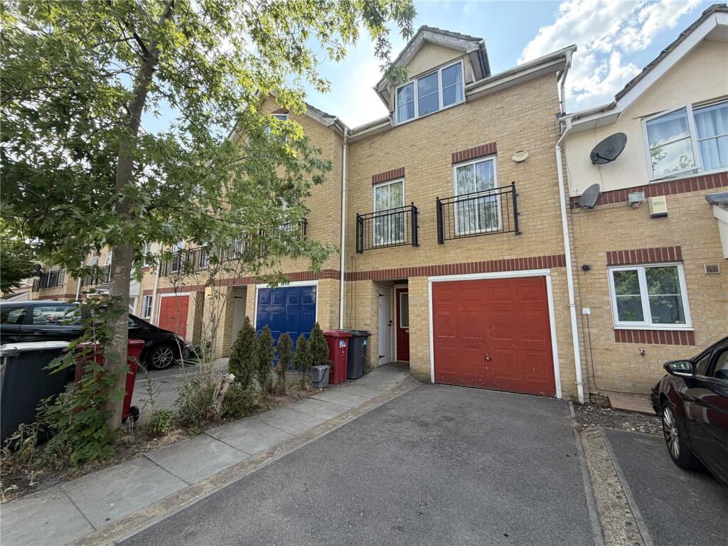 Main image of property: Chaucer Way, Slough