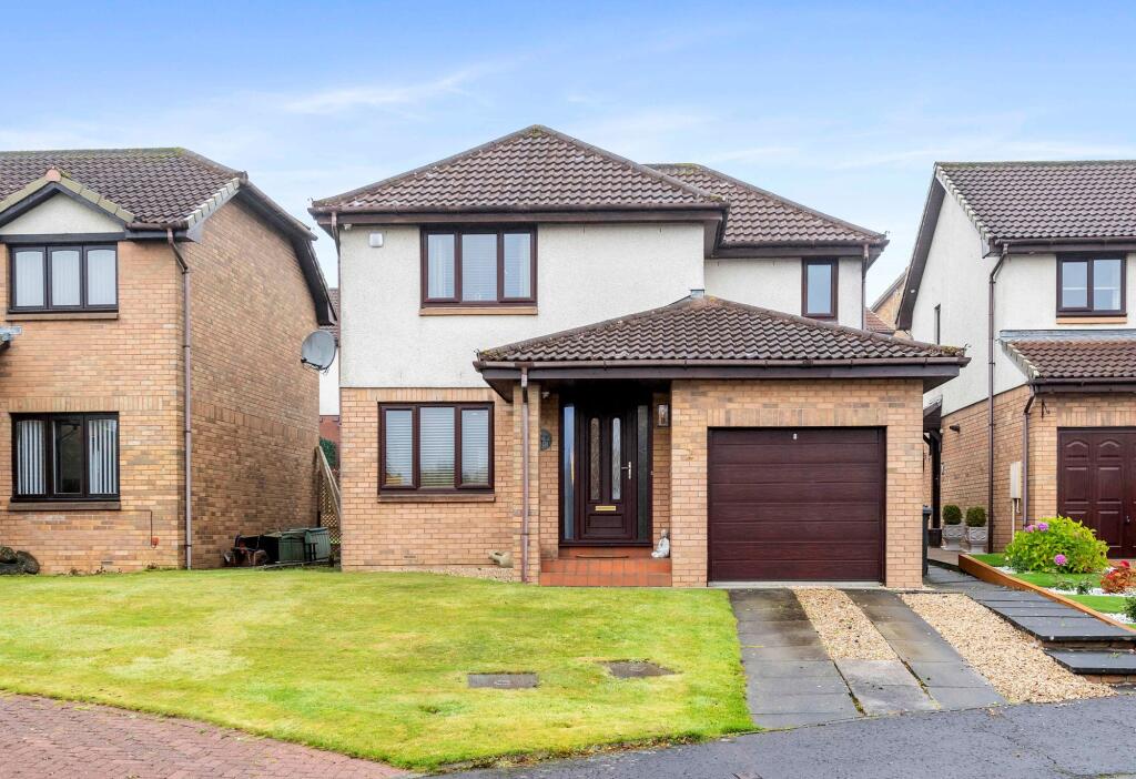 3-bed detached on Waverley Crescent, Livingston, EH54, £285,000
