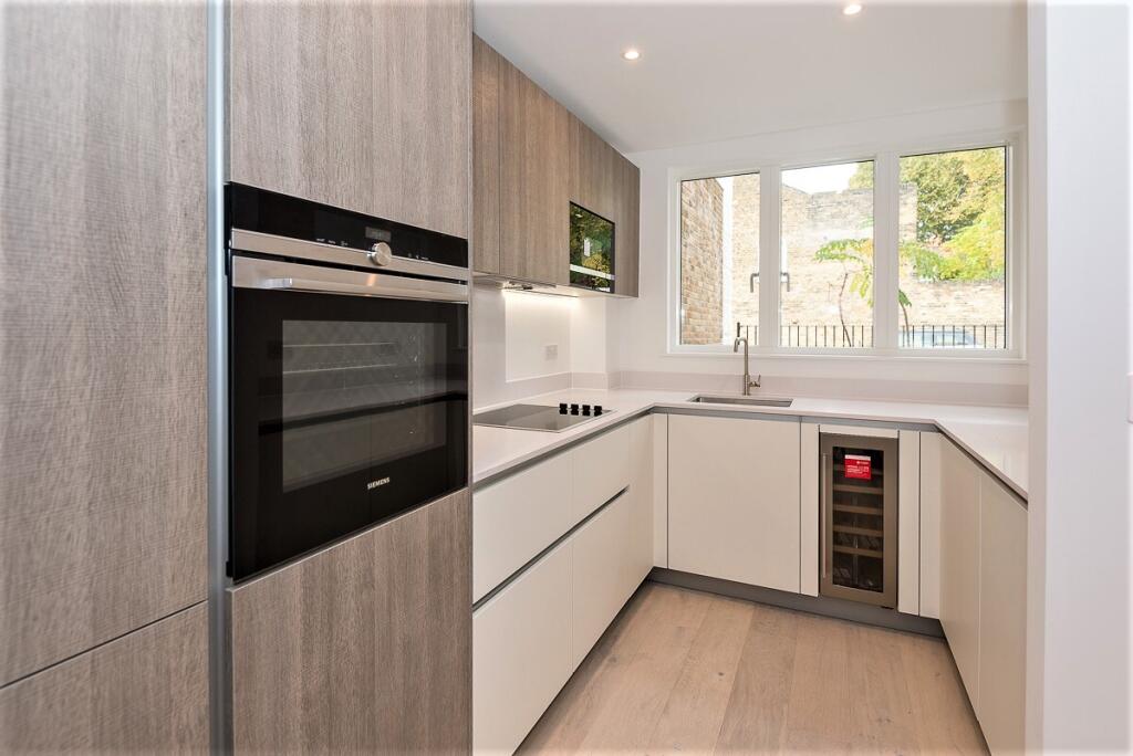 Apartment in London - View 4