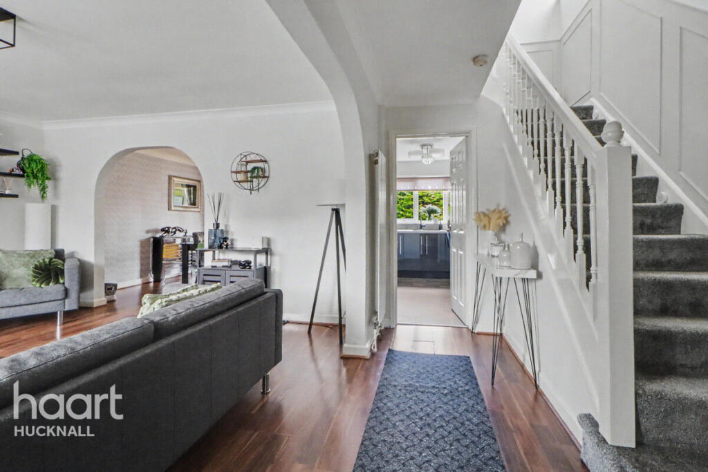 House in Ashfield, Hucknall - View 5