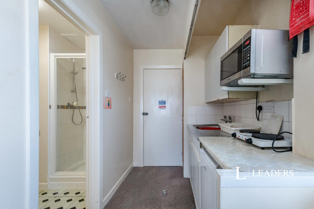 Apartment in Bournemouth - More