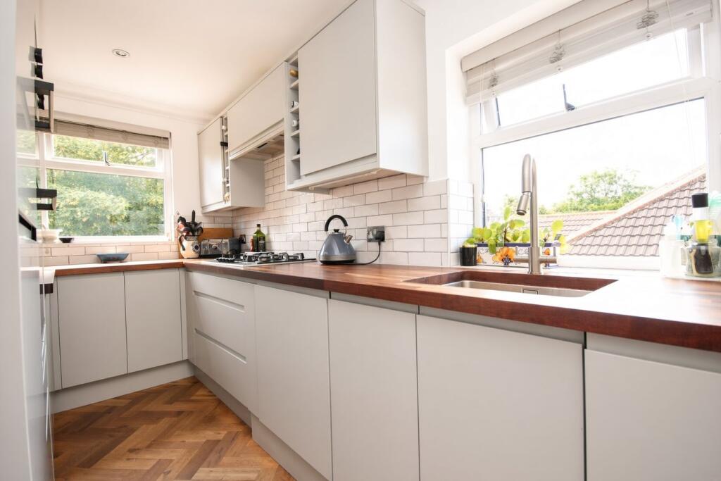 Apartment in Bournemouth - View 4
