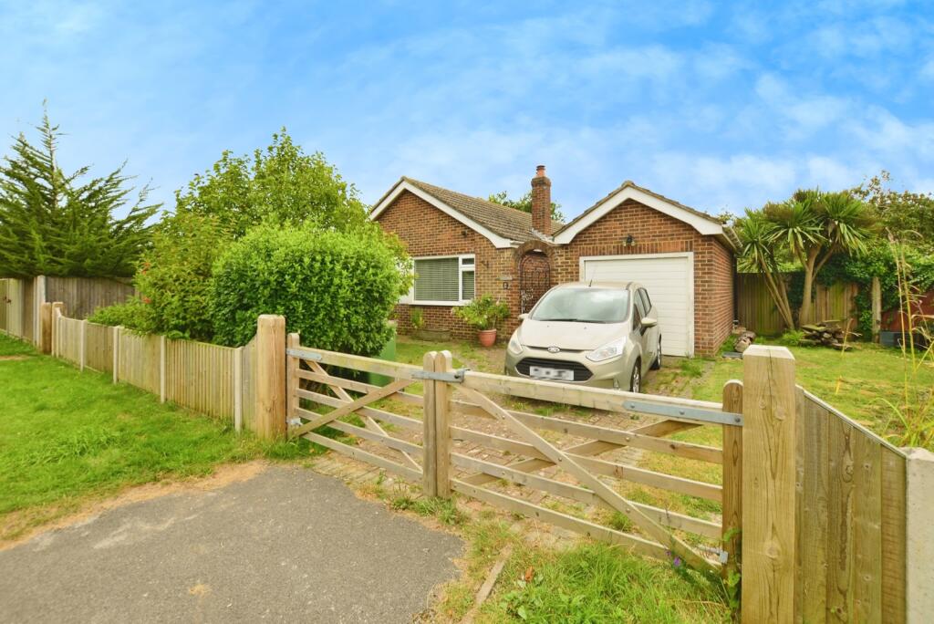 Main image of property: Links Way, Littlestone, New Romney, Kent, TN28
