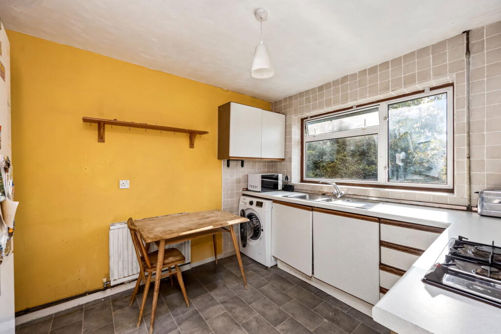 House in Brighton - More
