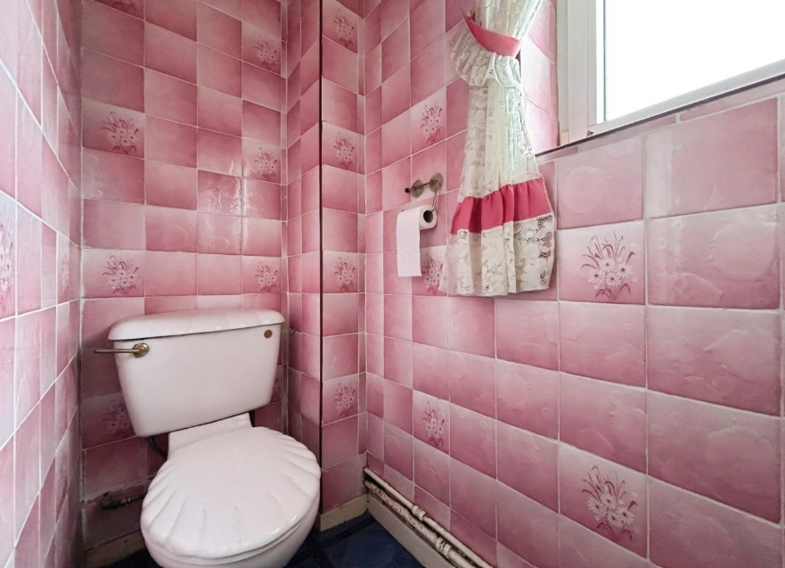House in South Tyneside, North East - More