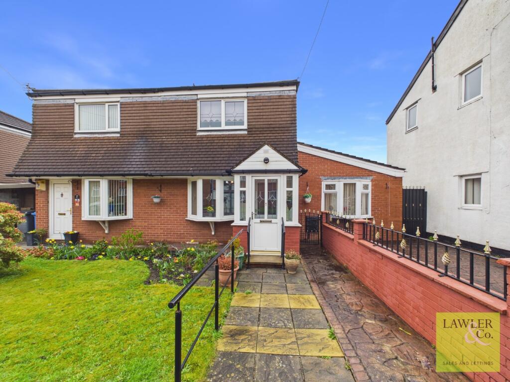 Main image of property: Victoria Street, Hyde, Greater Manchester, SK14 4AA