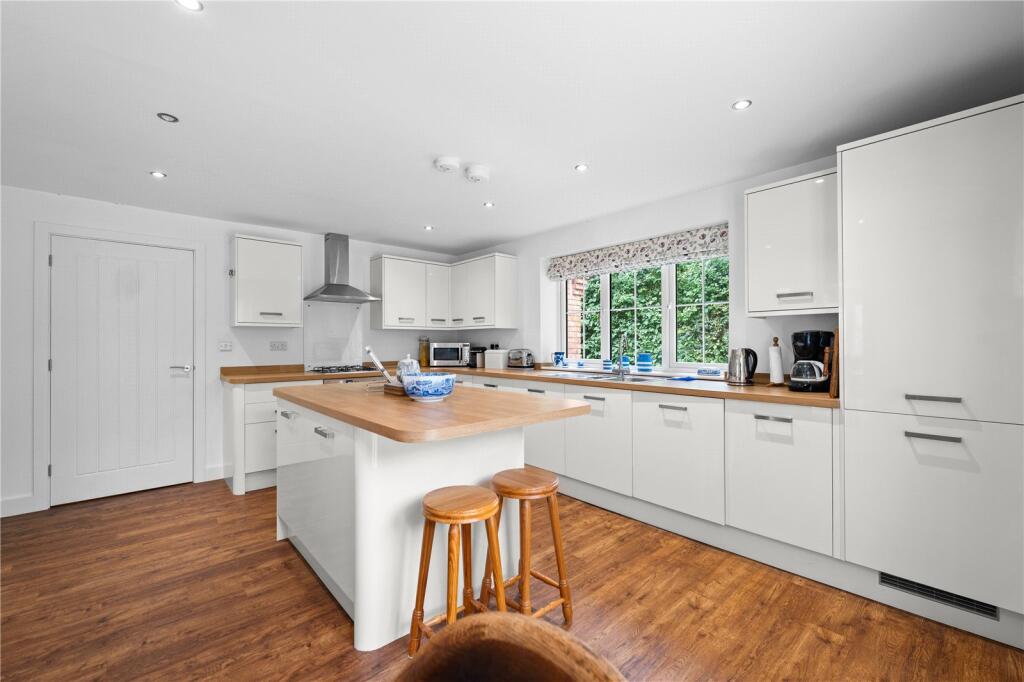 House in Gedling, Ravenshead - View 5