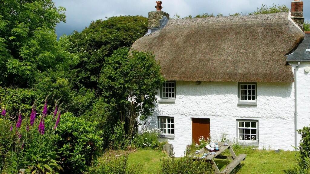 Main image of property: Whitstone Cottage, Penrose Hill, TR13