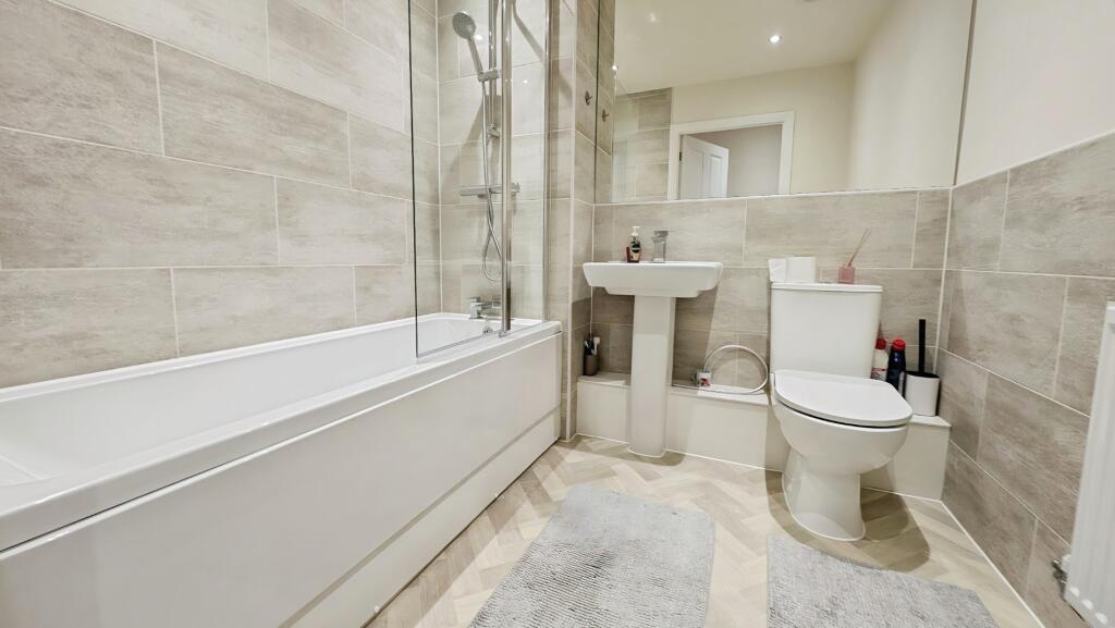 Apartment in Yate, Ladden Garden Village - View 5