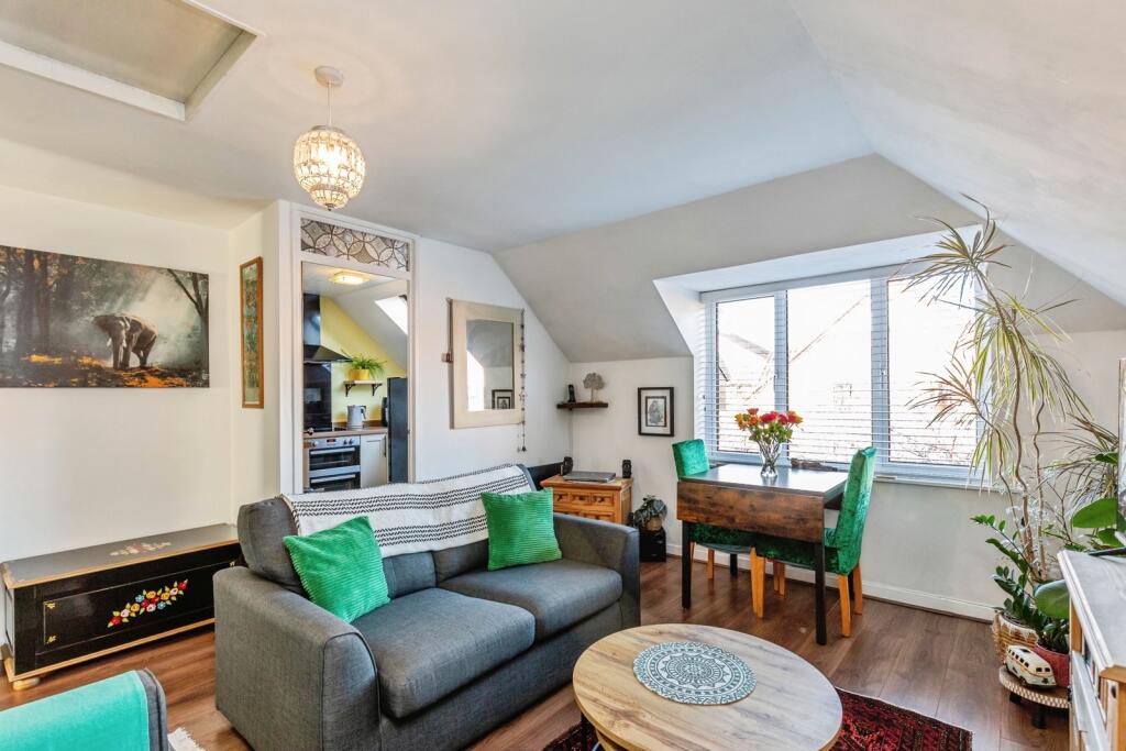 Apartment in Bristol, City of Bristol - View 4