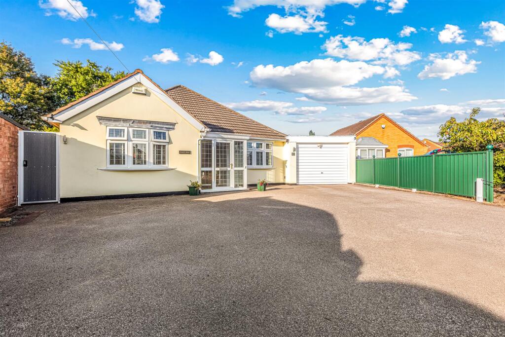 3-bed detached on New Street, Blaby, Leicester, £575,000