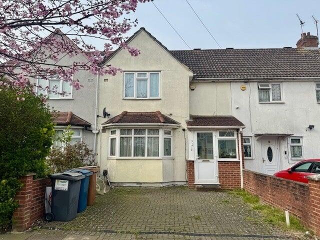 Main image of property: Kings Road, Harrow, HA2