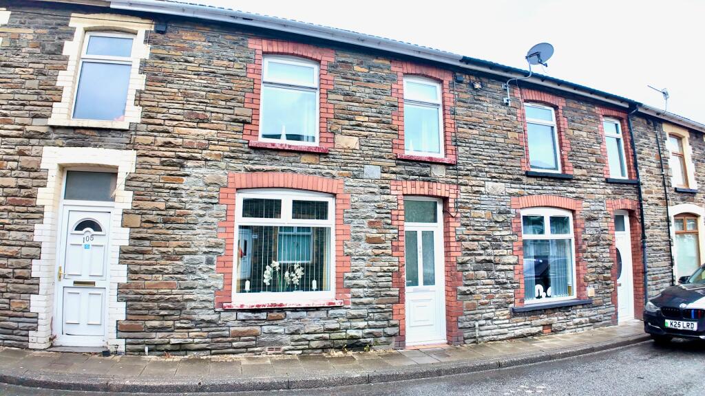House in Bargoed, Caerphilly - More